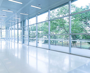 emergency glass repair in Oakland Park, FL